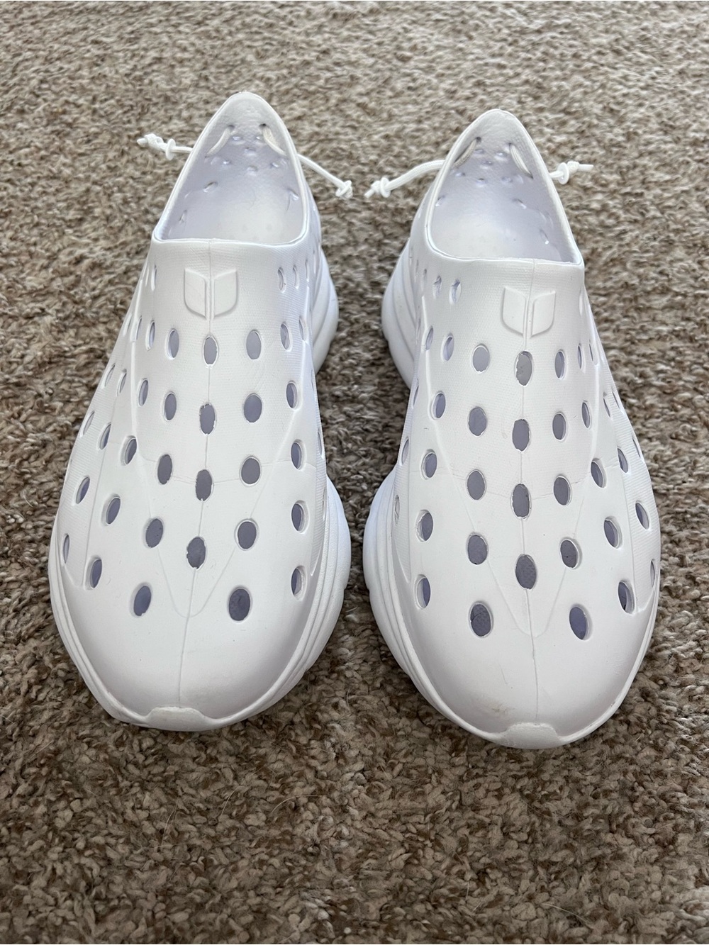 Kane Revive Solid White Recovery Shoes - Picture 2 of 7